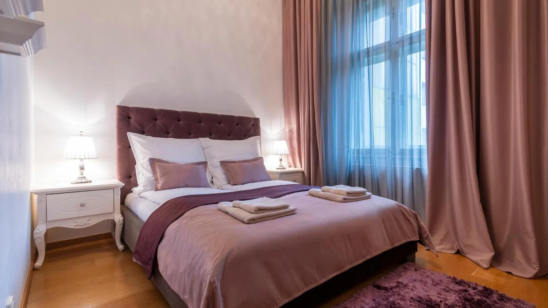 Apartment Staropramenna Garden Residence Prague